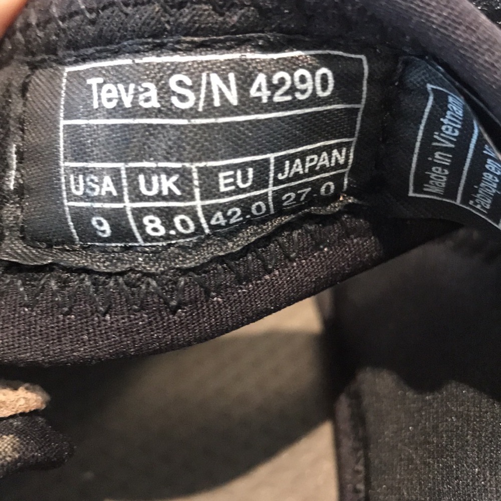 Teva 4290 Taupe Hiking Sandals 9 EUC - Picture 6 of 7